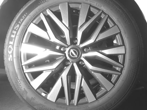 Used 2025 Nissan Altima 2.5 SV image 15