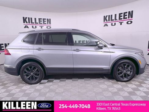 Used 2024 Volkswagen Tiguan SE image 6