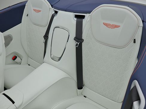 Used 2026 Aston Martin DB12 Convertible RWD image 44