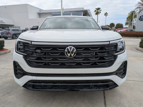 New 2026 Volkswagen Atlas Cross Sport SEL R-Line AWD/4WD image 9