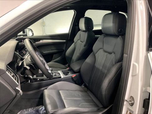 Used 2025 Audi Q5 2.0T Premium w/ Convenience Plus Package image 27