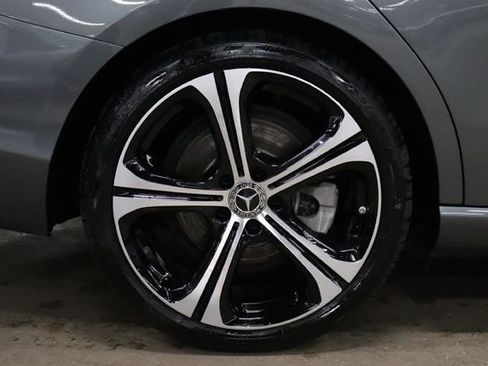 Used 2023 Mercedes-Benz C 300 Sedan image 38