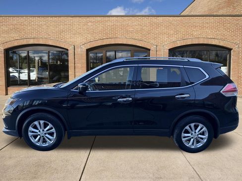 Used 2016 Nissan Rogue SV image 7
