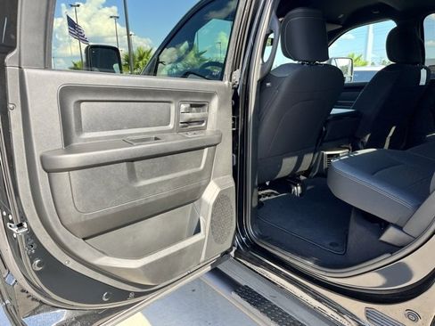 New 2026 RAM 3500 Tradesman image 17