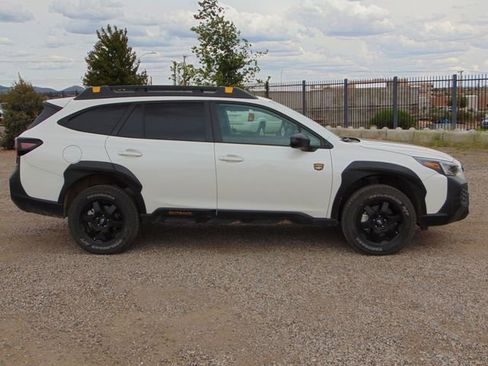 Used 2025 Subaru Outback Wilderness AWD/4WD image 3