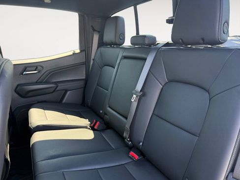 New 2026 GMC Canyon Elevation w/ Convenience Package RWD image 13