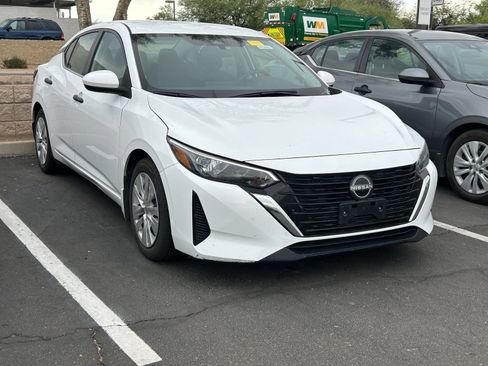 Used 2024 Nissan Sentra S FWD image 5