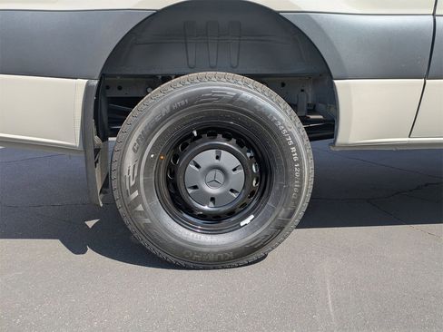 New 2025 Mercedes-Benz Sprinter 2500 image 13