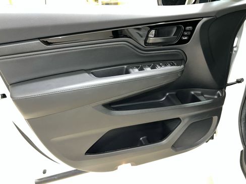 Certified 2025 Honda Odyssey Touring image 18