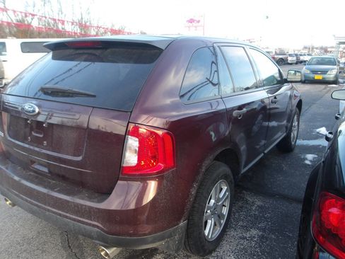 Used 2011 Ford Edge SE w/ 101A Rapid Spec Order Code image 7