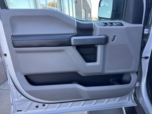 Used 2018 Ford F150 XLT AWD/4WD image 13