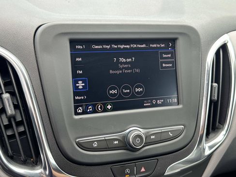 Used 2023 Chevrolet Equinox LS w/ LS Convenience Package FWD image 14