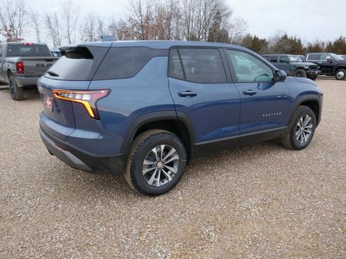 New 2026 Chevrolet Equinox LT image 4