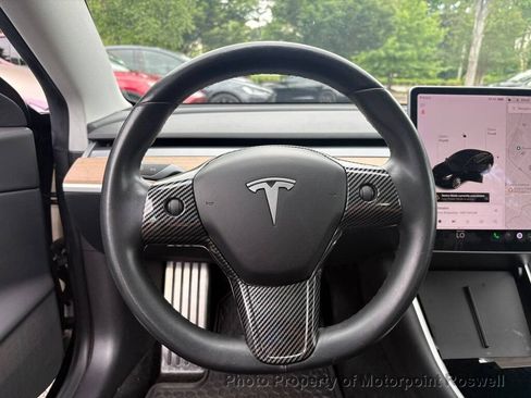 Used 2019 Tesla Model 3 Standard Range Plus RWD image 8