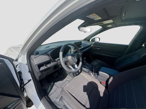 Certified 2024 Honda CR-V Sport image 9