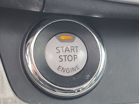 Used 2017 Nissan Murano SL w/ SL Technology Package image 23