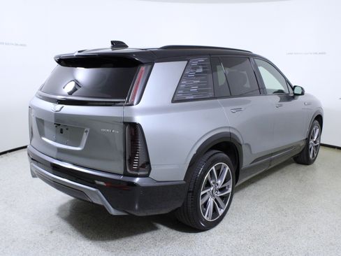 Used 2026 Cadillac Vistiq Sport image 7