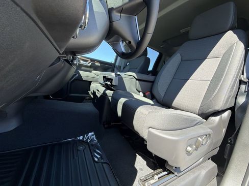 New 2026 GMC Sierra 1500 Elevation AWD/4WD image 16