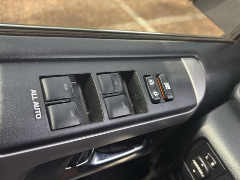 Used 2022 Toyota 4Runner Limited RWD image 27