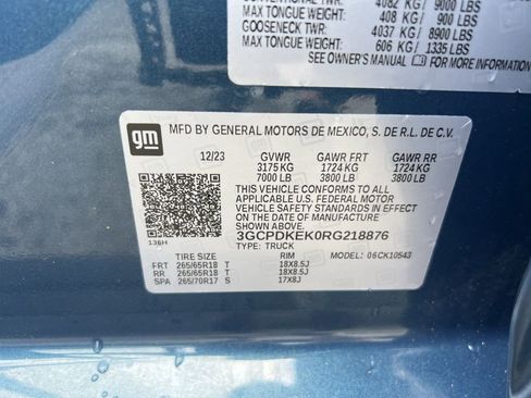 Used 2024 Chevrolet Silverado 1500 LT AWD/4WD image 28