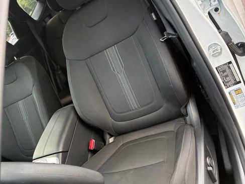Used 2025 Hyundai Tucson SEL AWD/4WD image 19