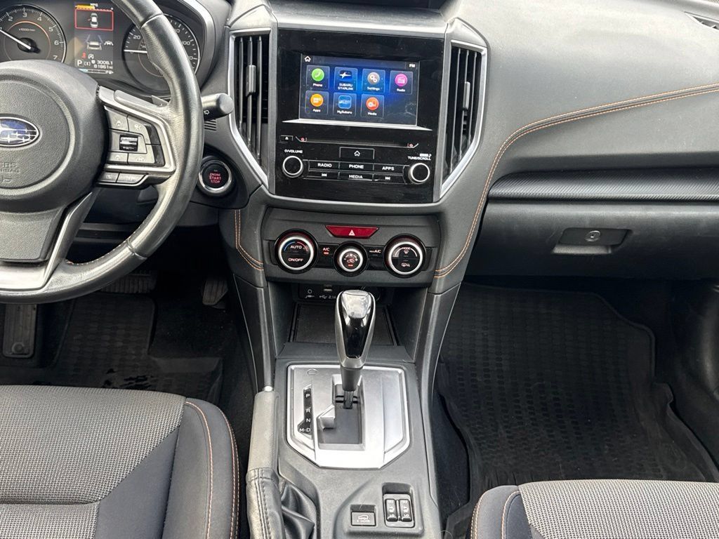 Used 2020 Subaru Crosstrek 2.0i Premium w/ Moonroof Package 1 AWD/4WD image 17
