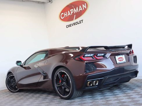 Used 2022 Chevrolet Corvette Stingray Premium Conv w/ Z51 Performance Package RWD image 4