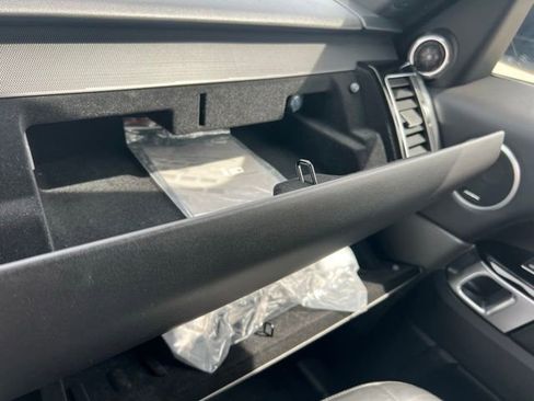 Used 2020 Land Rover Range Rover Sport HSE Dynamic image 40