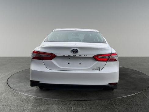 Used 2020 Toyota Camry LE FWD image 8