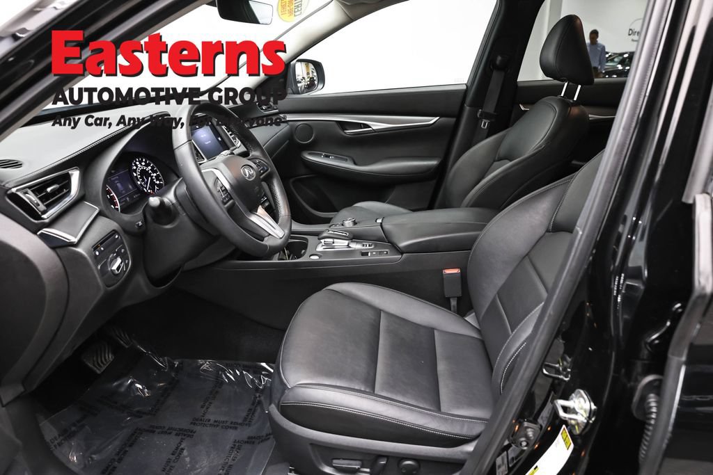 Used 2023 INFINITI QX50 Pure AWD/4WD image 14