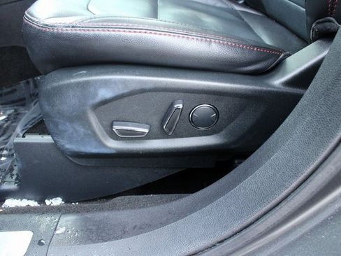 Used 2018 Ford Explorer Sport image 13