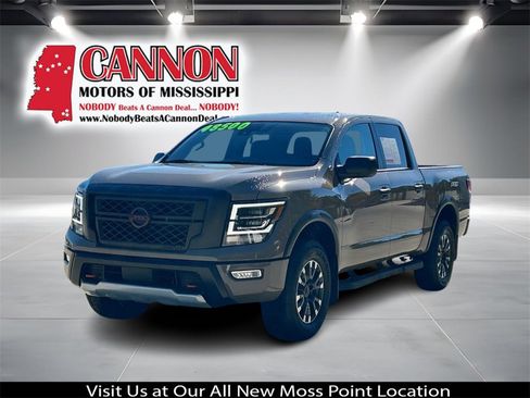 Used 2024 Nissan Titan PRO-4X w/ Off Road Protection Package image 1