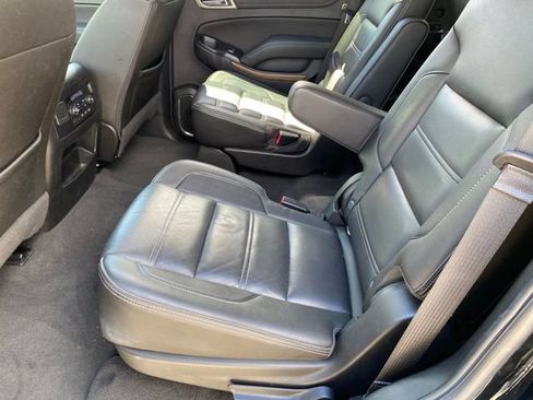 Used 2019 GMC Yukon Denali w/ Denali Ultimate Package AWD/4WD image 33