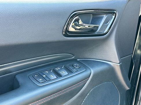 Used 2025 Dodge Durango GT w/ Blacktop Package image 18