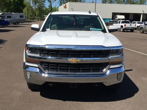 Used 2017 Chevrolet Silverado 1500 LT w/ All Star Edition AWD/4WD image 9