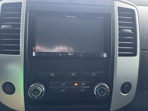 Used 2010 Nissan Xterra S image 36