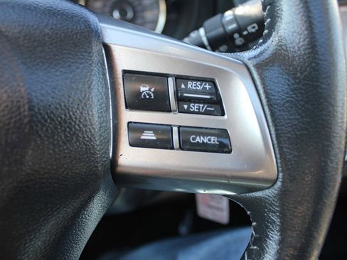 Used 2015 Subaru Forester 2.5i Limited image 14