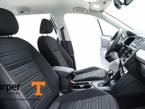 Used 2023 Volkswagen Tiguan S image 35