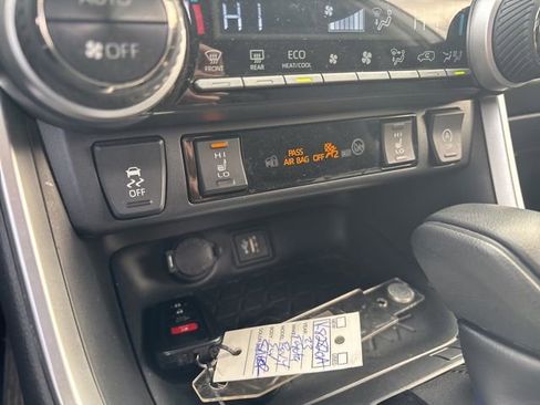 Certified 2023 Toyota RAV4 XLE w/ Convenience Package image 30