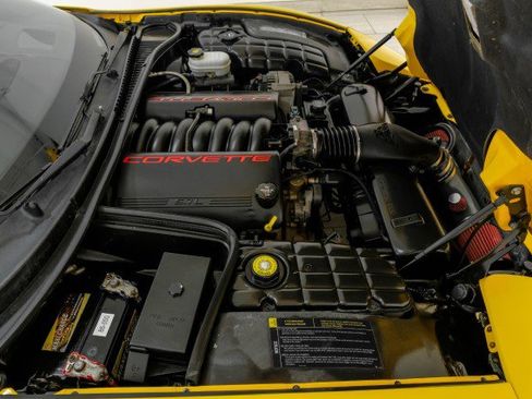 Used 2004 Chevrolet Corvette AUTOMATIC LEATHER SEATS BOSE S w/ Preferred Equipment Group image 45