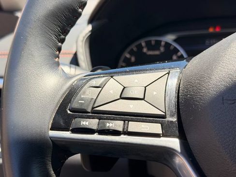 Used 2021 Nissan Altima 2.5 SR FWD image 13