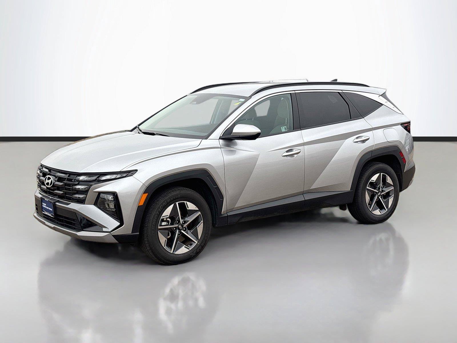 Certified 2025 Hyundai Tucson SEL AWD/4WD image 4