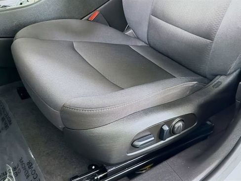 Used 2024 Chevrolet Malibu LT image 21