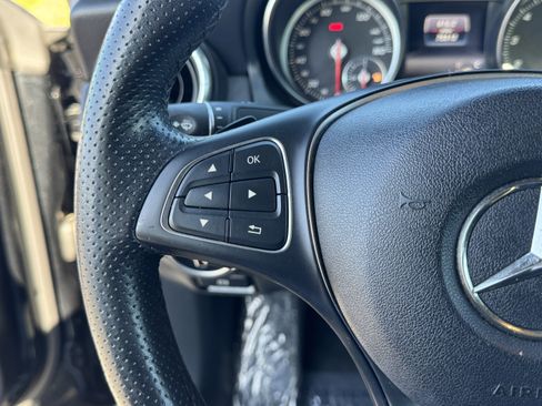 Used 2019 Mercedes-Benz CLA 250 image 22