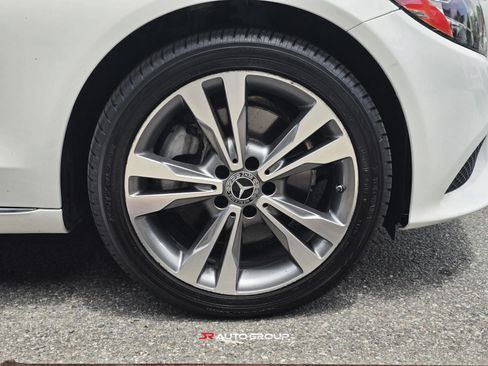 Used 2019 Mercedes-Benz C 300 4MATIC Sedan image 12
