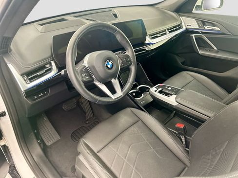 Used 2023 BMW X1 xDrive28i w/ Premium Package AWD/4WD image 9
