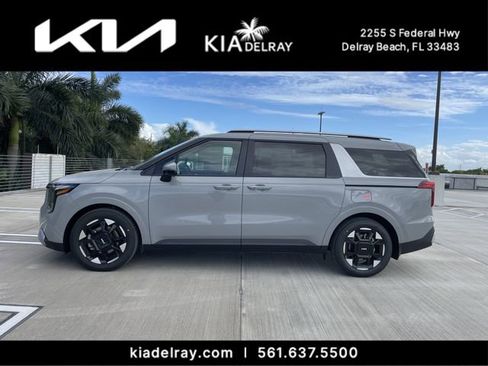 New 2026 Kia Carnival EX FWD image 5