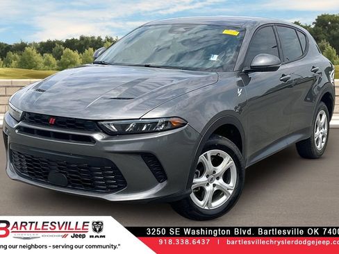 Used 2023 Dodge Hornet GT w/ Cold Weather Group AWD/4WD image 1