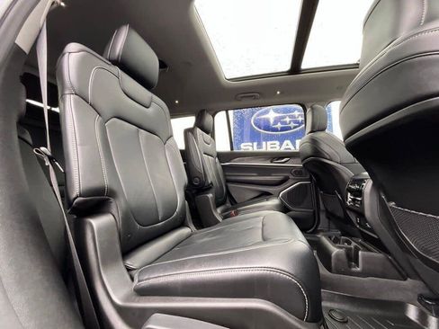 Used 2021 Jeep Grand Cherokee L Limited w/ Trailer Tow Group (B) image 13