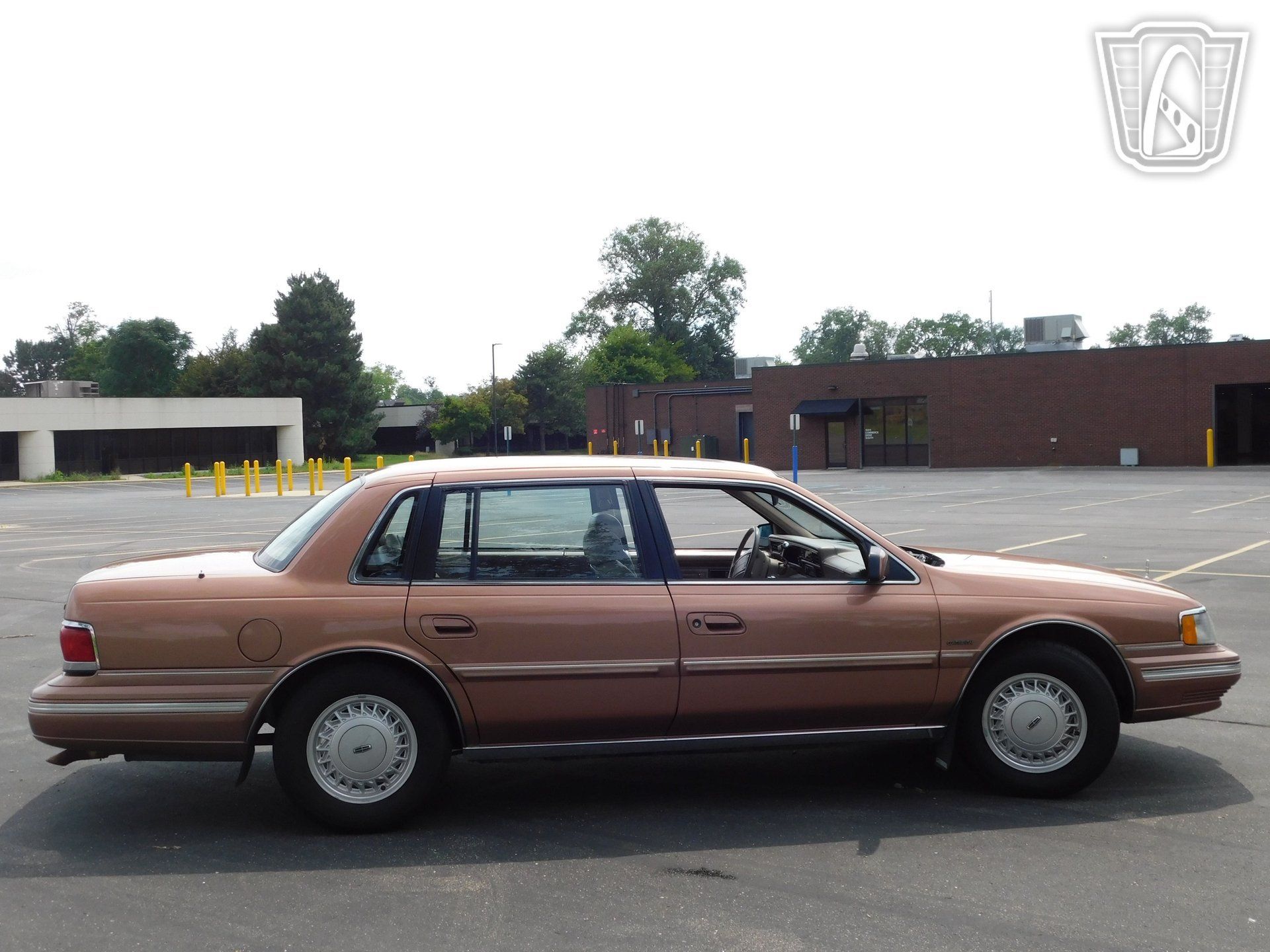 Used 1992 Lincoln Continental Executive FWD image 20